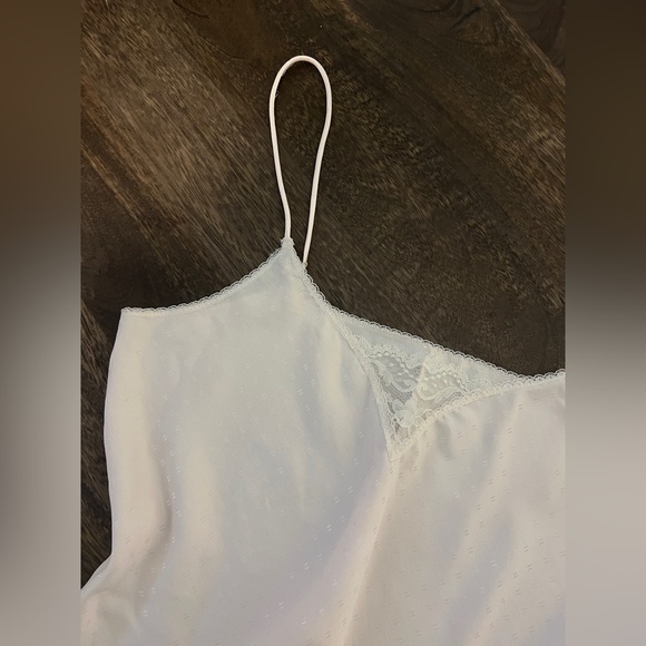 VINTAGE 90S BABY PINK SATIN LINGERIE CAMI TOP - Picture 4 of 5